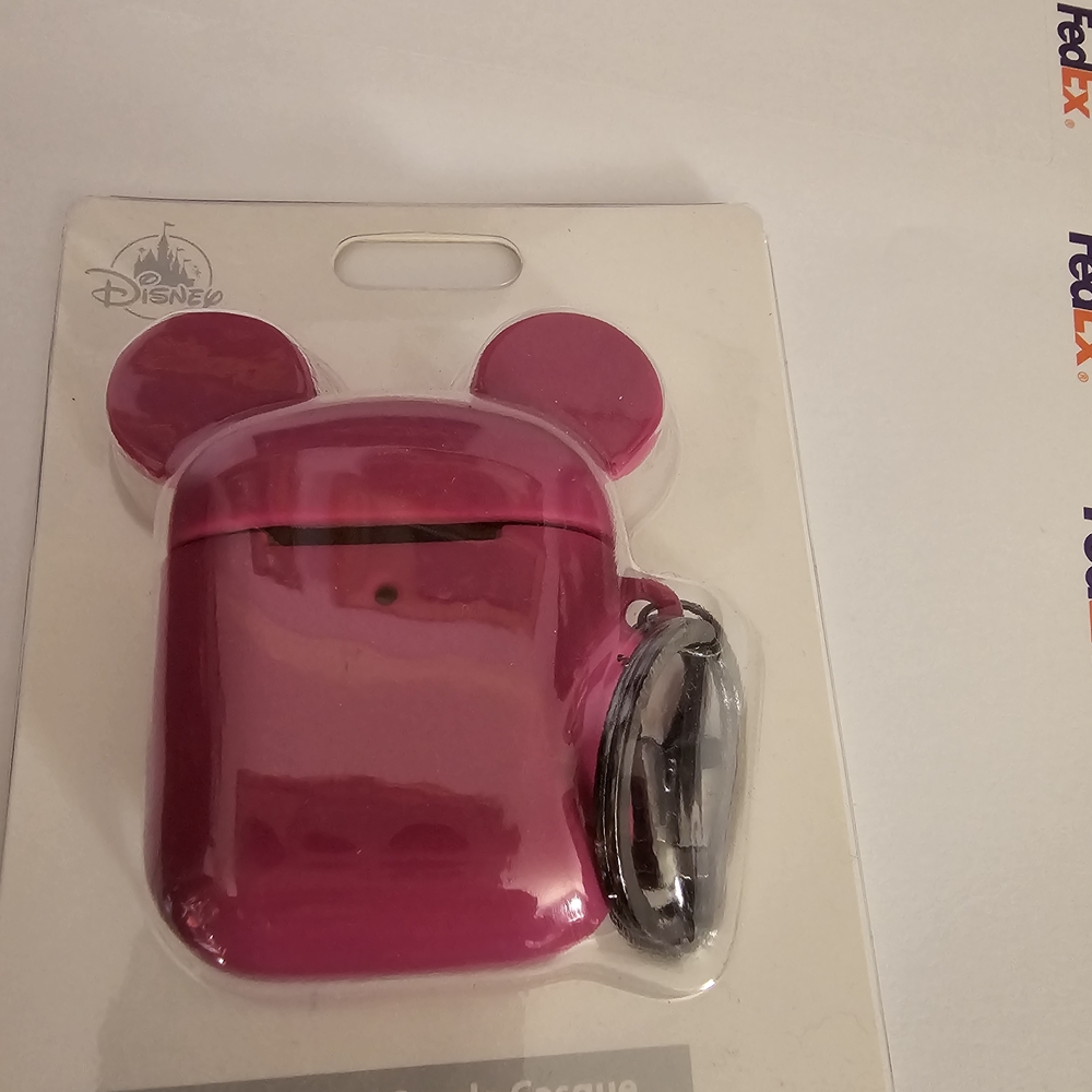 Disney Mouse NWT Metallic Pink Earbud Case with Ears